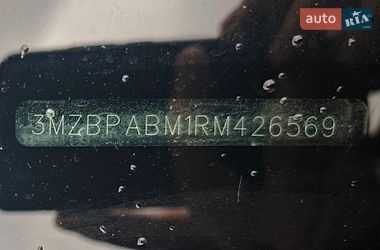Седан Mazda 3 2024 в Киеве фото 22 Седан Mazda 3 2024 в Киеве