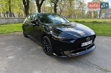 Хэтчбек Mazda 3 2023 в Киеве