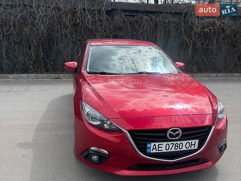 Хэтчбек Mazda 3 2016 в Днепре фото 10 Хэтчбек Mazda 3 2016 в Днепре