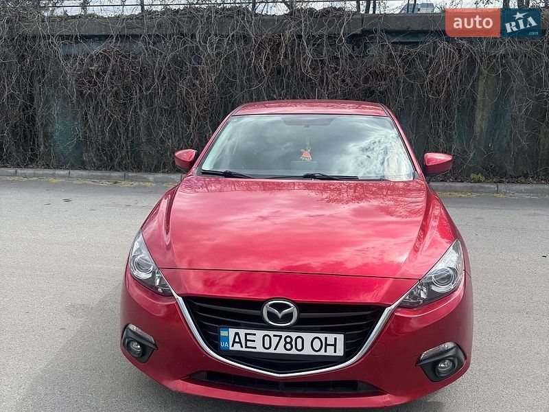 Хэтчбек Mazda 3 2016 в Днепре фото 8 Хэтчбек Mazda 3 2016 в Днепре