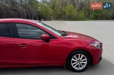 Хэтчбек Mazda 3 2016 в Днепре фото 17 Хэтчбек Mazda 3 2016 в Днепре