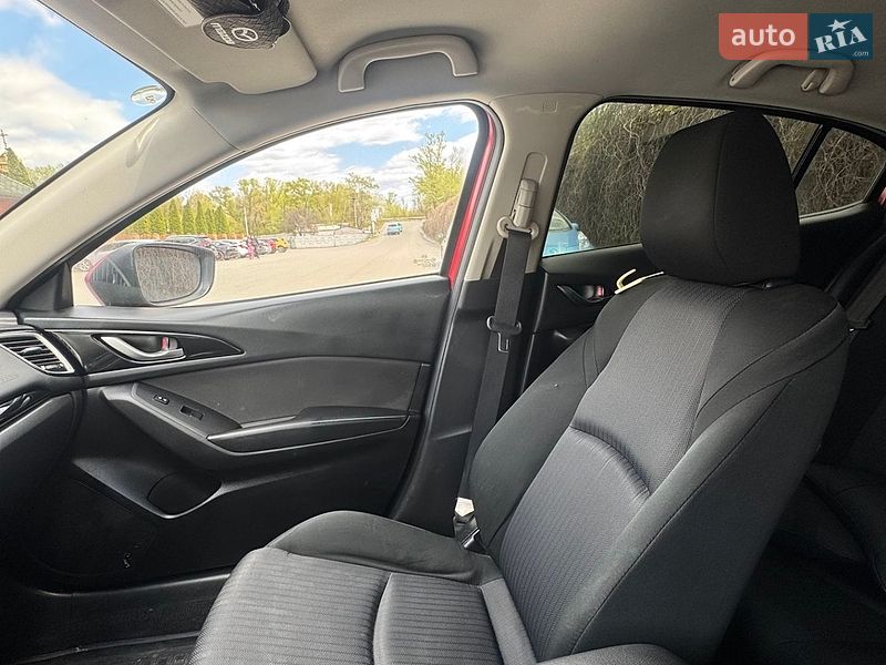 Хэтчбек Mazda 3 2016 в Днепре фото 35 Хэтчбек Mazda 3 2016 в Днепре