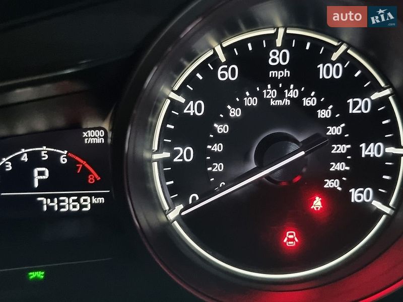 Хетчбек Mazda 3 2018 в Дніпрі