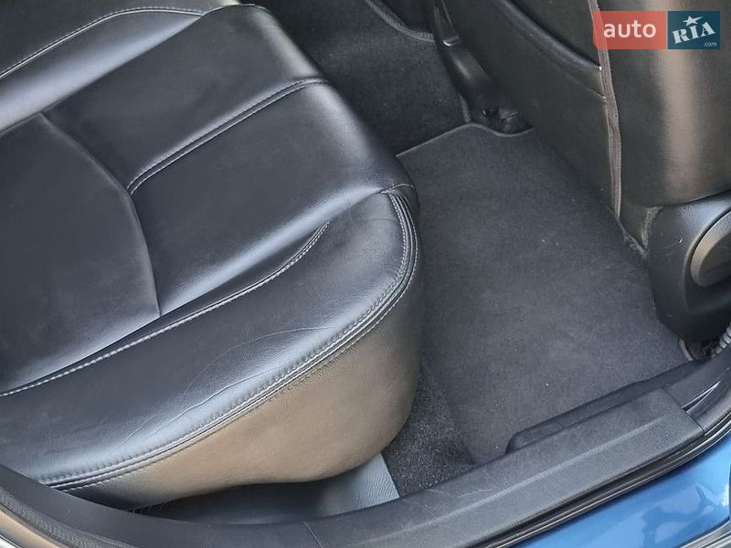 Хетчбек Mazda 3 2018 в Дніпрі