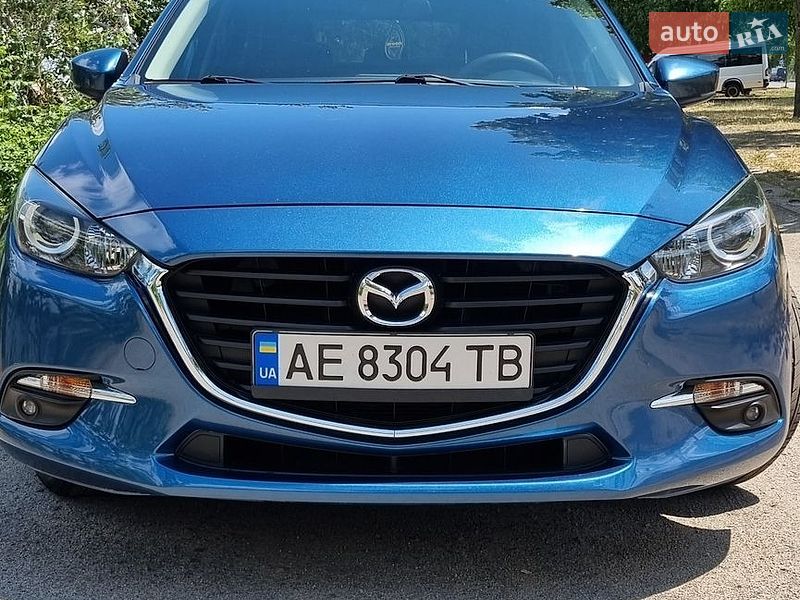 Хетчбек Mazda 3 2018 в Дніпрі