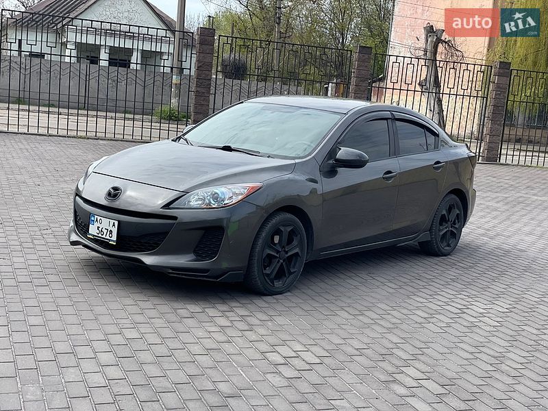 Mazda 3 2012
