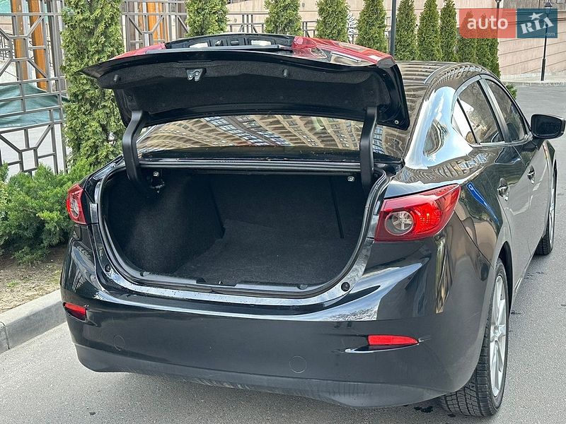 Седан Mazda 3 2016 в Одессе