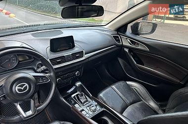 Седан Mazda 3 2016 в Одессе