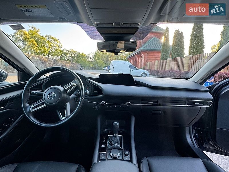 Седан Mazda 3 2021 в Дніпрі