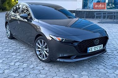 Седан Mazda 3 2022 в Дніпрі