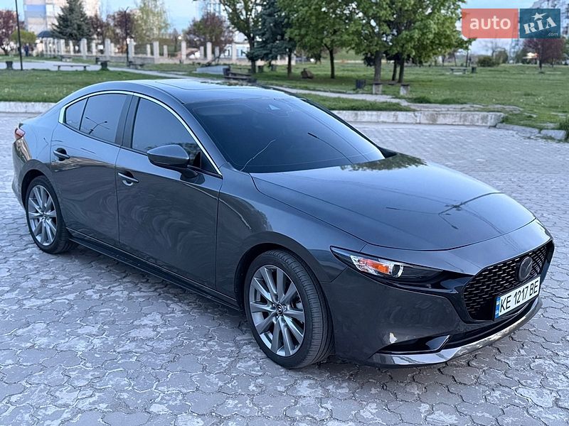 Седан Mazda 3 2022 в Дніпрі