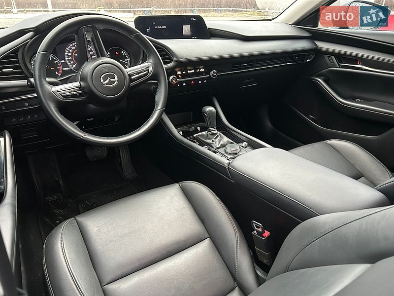 Седан Mazda 3 2022 в Дніпрі