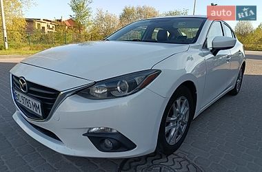 Седан Mazda 3 2014 в Львове