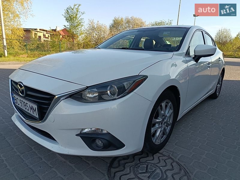 Седан Mazda 3 2014 в Львове