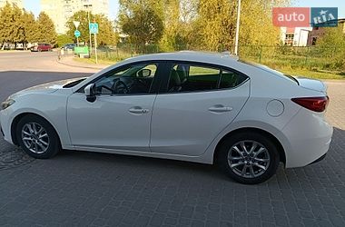 Седан Mazda 3 2014 в Львове