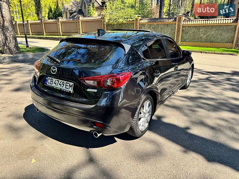Хэтчбек Mazda 3 2014 в Чернигове