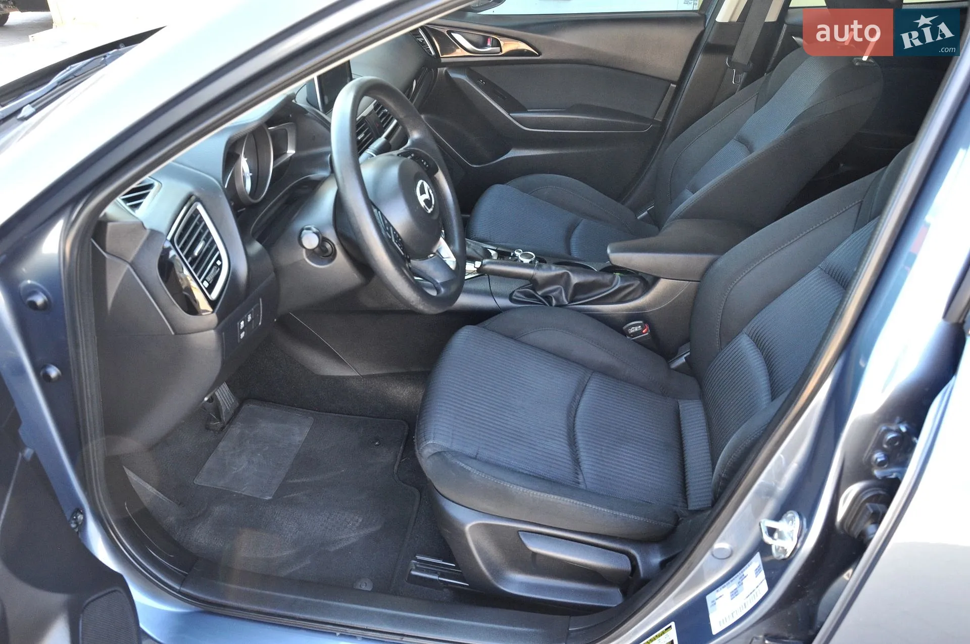 2016 Mazda 3 - мініатюра 18