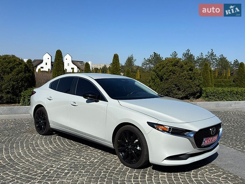 Седан Mazda 3 2025 в Дніпрі