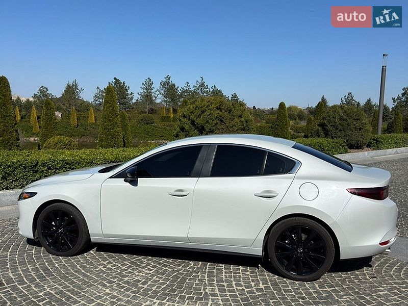 Седан Mazda 3 2025 в Дніпрі