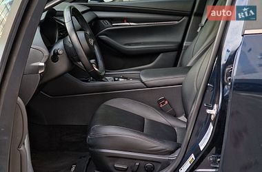 Хэтчбек Mazda 3 2023 в Одессе