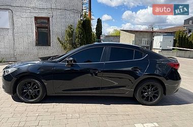 Седан Mazda 3 2014 в Львове