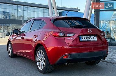 Хэтчбек Mazda 3 2016 в Киеве