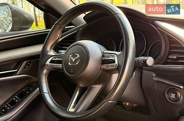 Хэтчбек Mazda 3 2019 в Ахтырке
