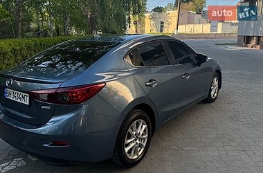 Седан Mazda 3 2016 в Черноморске