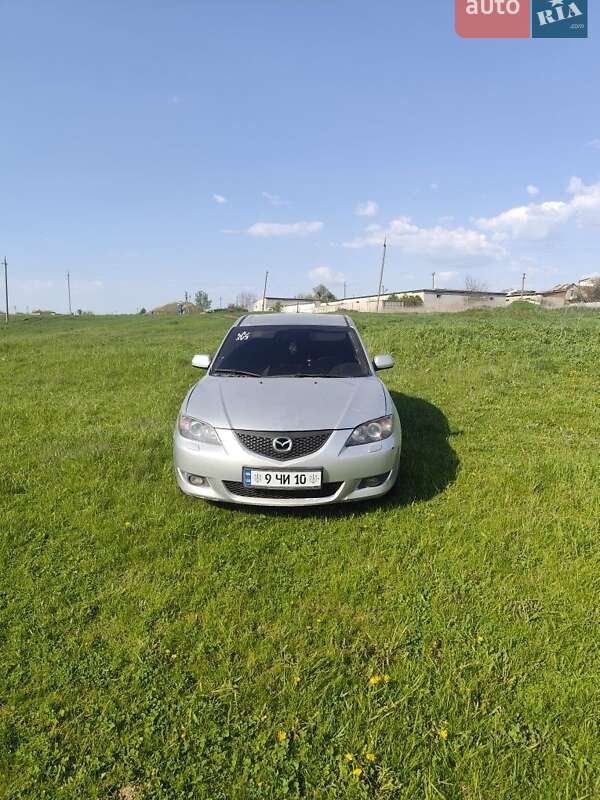 Седан Mazda 3 2004 в Харькове
