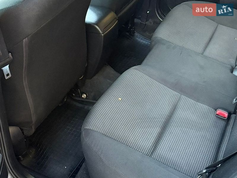 Седан Mazda 3 2012 в Бориславе