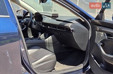 Седан Mazda 3 2019 в Києві