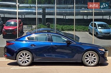 Седан Mazda 3 2019 в Києві