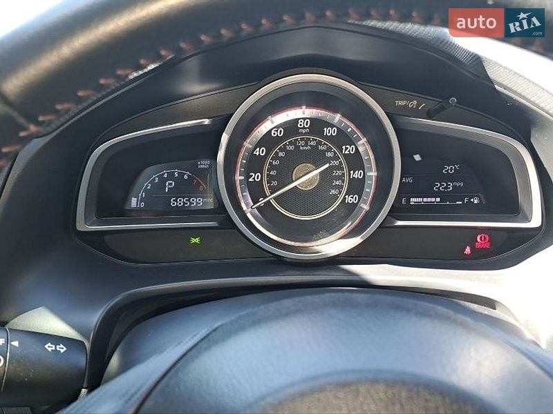 Седан Mazda 3 2015 в Львове