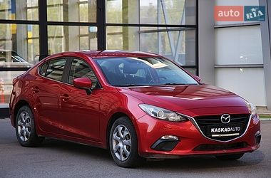 Седан Mazda 3 2015 в Харькове
