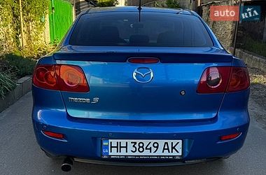 Седан Mazda 3 2004 в Одессе