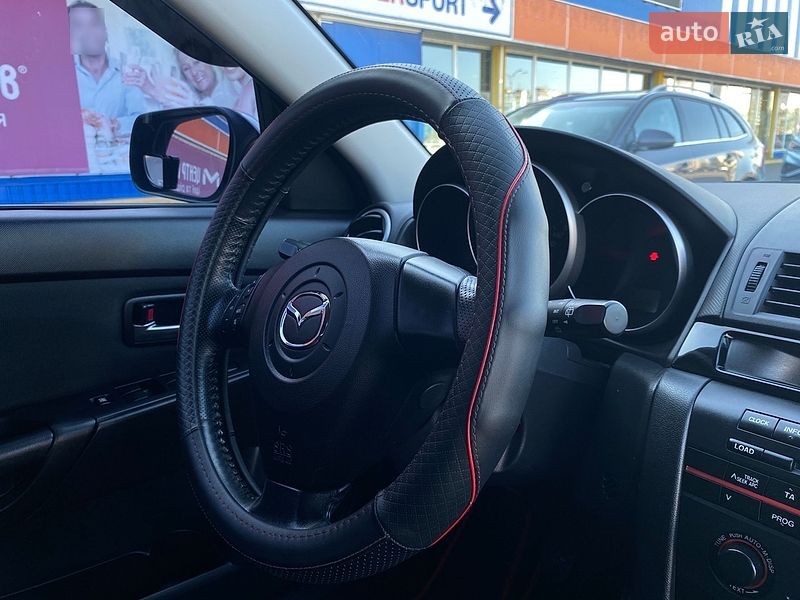 Хэтчбек Mazda 3 2006 в Киеве