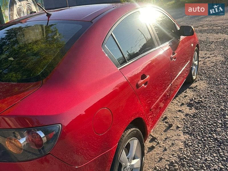 Седан Mazda 3 2005 в Кропивницком