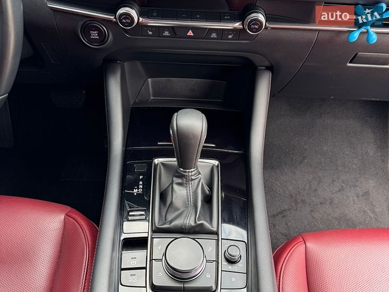 Хэтчбек Mazda 3 2023 в Киеве