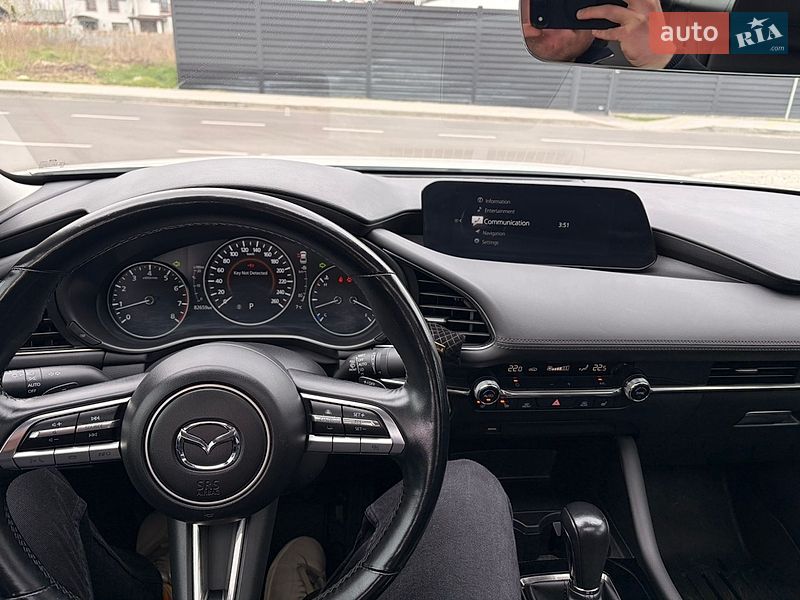 Седан Mazda 3 2020 в Софіївській Борщагівці