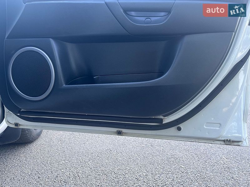 Седан Mazda 3 2008 в Новоселках