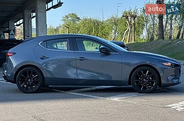 Хэтчбек Mazda 3 2023 в Киеве