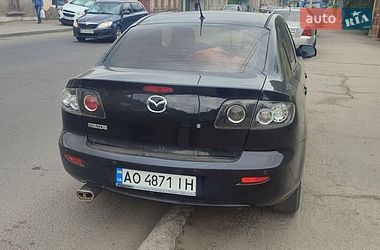 Седан Mazda 3 2005 в Ужгороді
