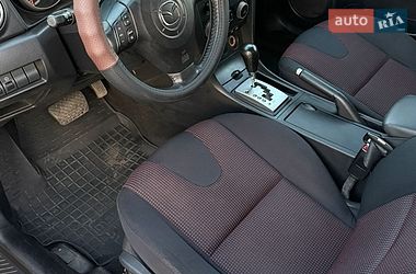 Седан Mazda 3 2006 в Днепре