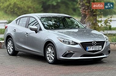 Седан Mazda 3 2015 в Ивано-Франковске