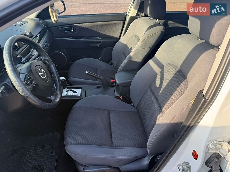 Седан Mazda 3 2008 в Николаеве