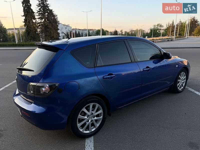 Хэтчбек Mazda 3 2008 в Краматорске