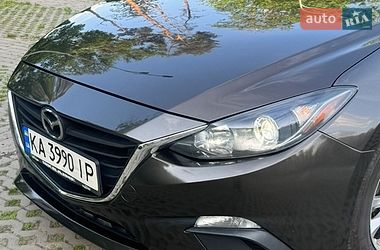 Седан Mazda 3 2015 в Харькове