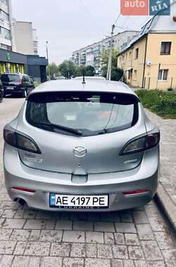 Хэтчбек Mazda 3 2012 в Львове