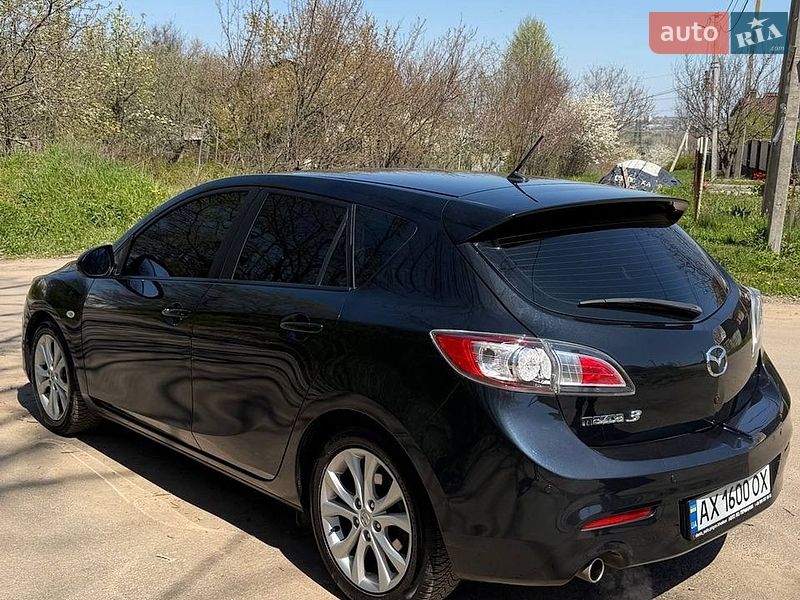Хэтчбек Mazda 3 2011 в Харькове