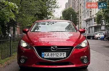 Седан Mazda 3 2015 в Києві